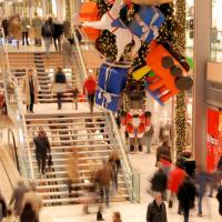 4211_5081 Einkaufsbummel in den Passagen Hamburgs - Innenstadt zur Weihnachten. | 